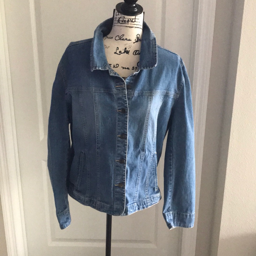 A.M.I. Jacket